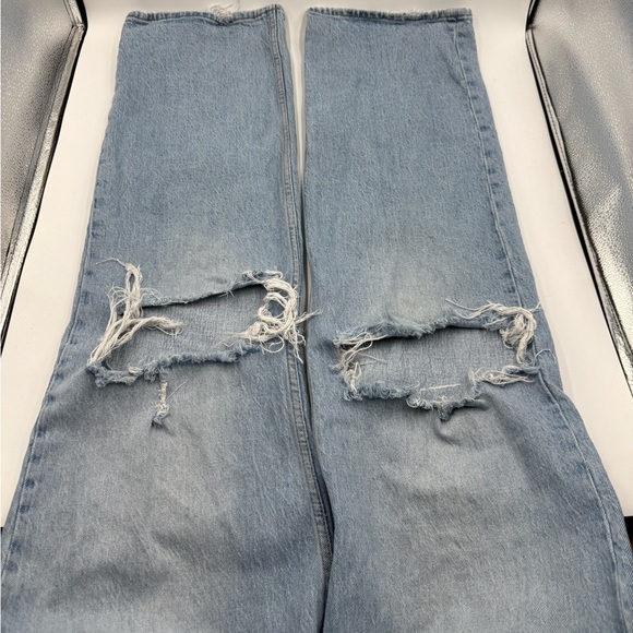 Abercrombie & Fitch Curve Love The 90s Relaxed High Rise Jean - Picture 6 of 8